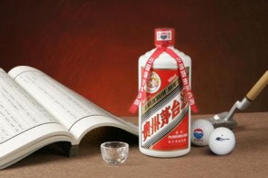 茅台渠道囤积难控的根源在于其渠道结构单一,完全依赖于传统的专卖店